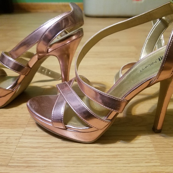 Prom heels - Picture 3 of 3